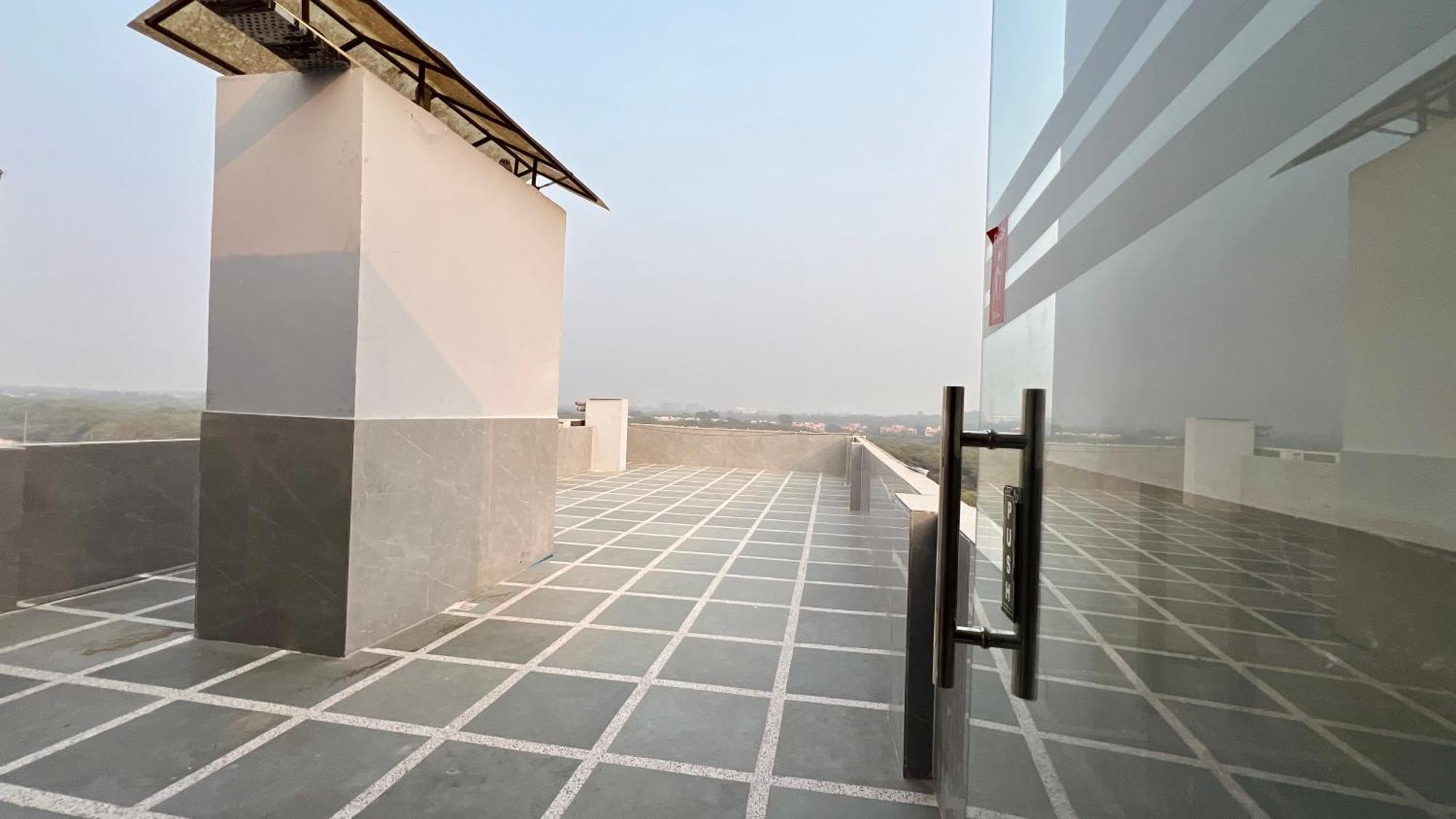 Aerovilla By Jmd Group Neu-Delhi Exterior foto