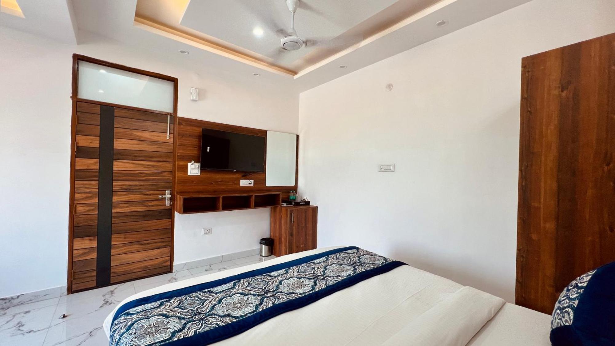 Aerovilla By Jmd Group Neu-Delhi Exterior foto